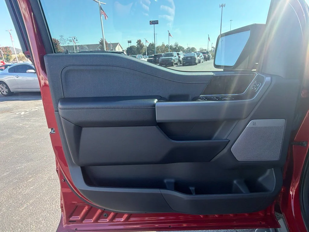 Used 2023 Red Metallic Ford Lariat image 28