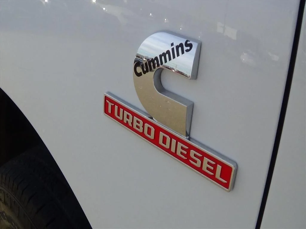 Certified Used 2024 Bright White Clear Coat (pw7) RAM Big Horn image 17