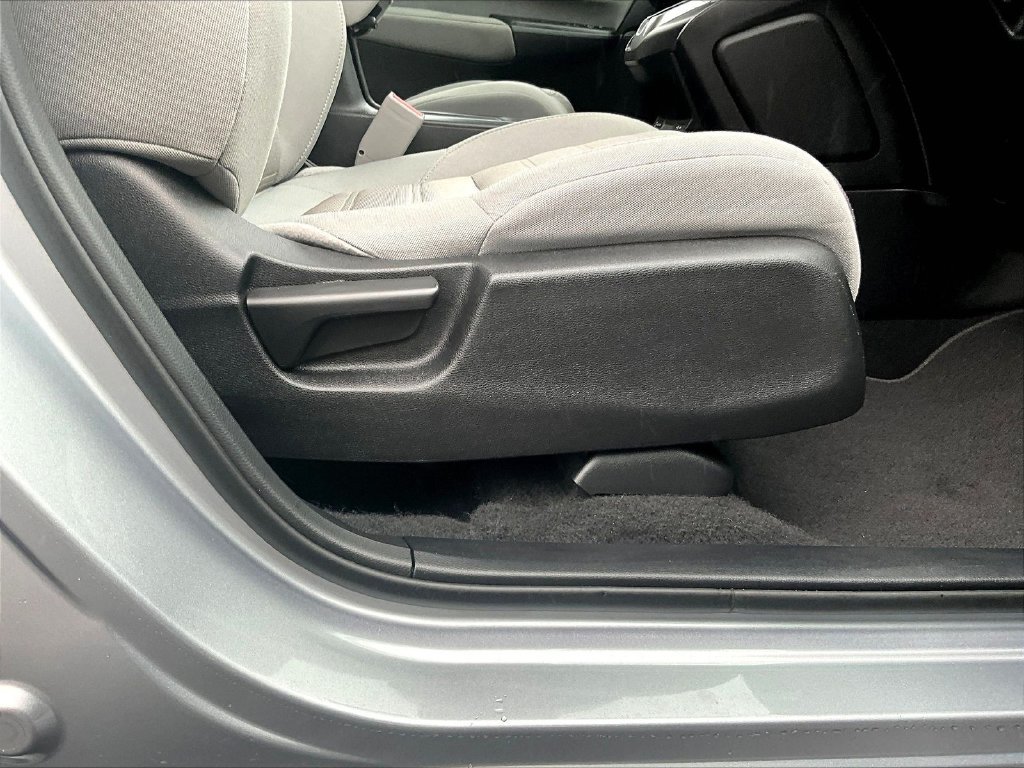 Used 2021 Silver Honda EX image 37