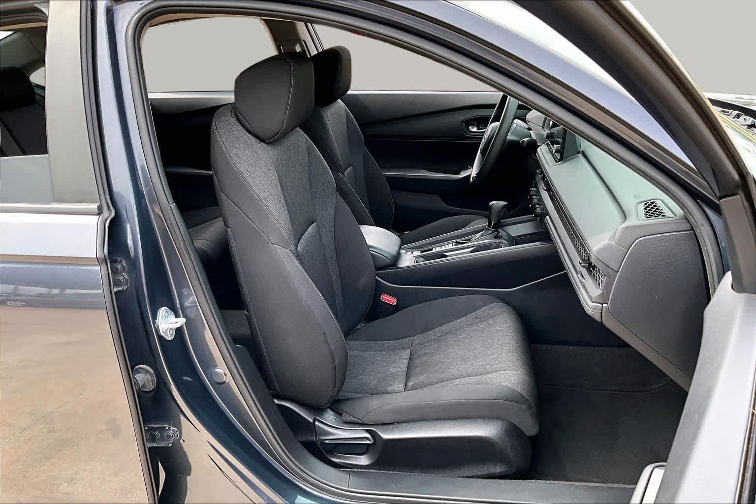 Used 2023 Meteorite Gray Metallic Honda LX image 9