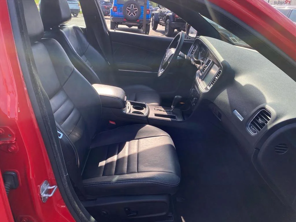 Used 2014 Torred Dodge RT Plus image 24