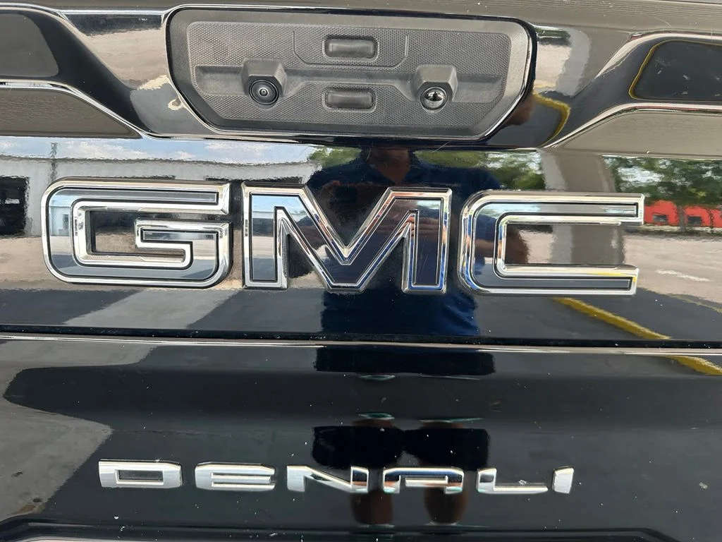 Used 2024 Black GMC Denali Ultimate image 35