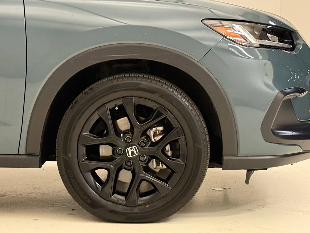 2025 Honda HR-V Sport - Photo 39