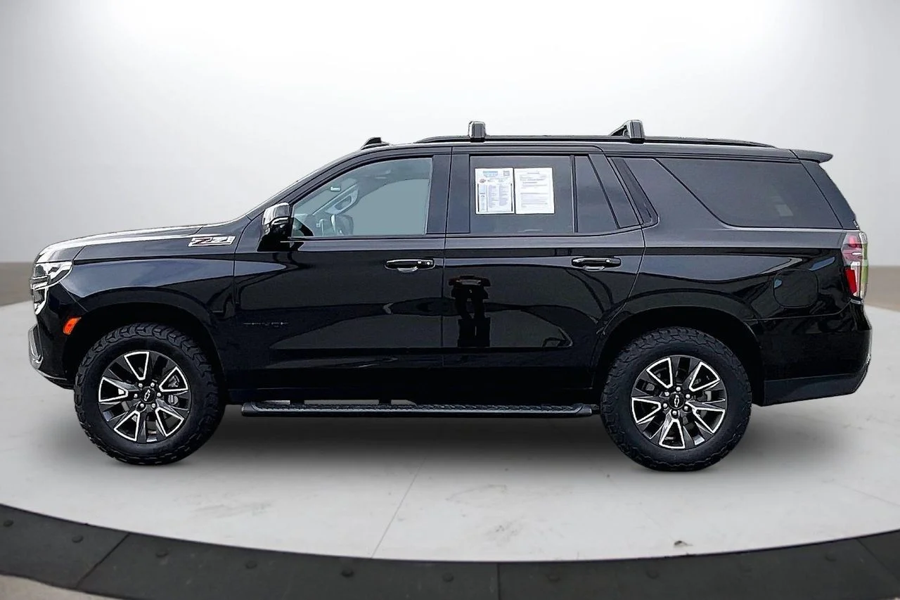 Used 2021 Black Chevrolet Z71 image 5