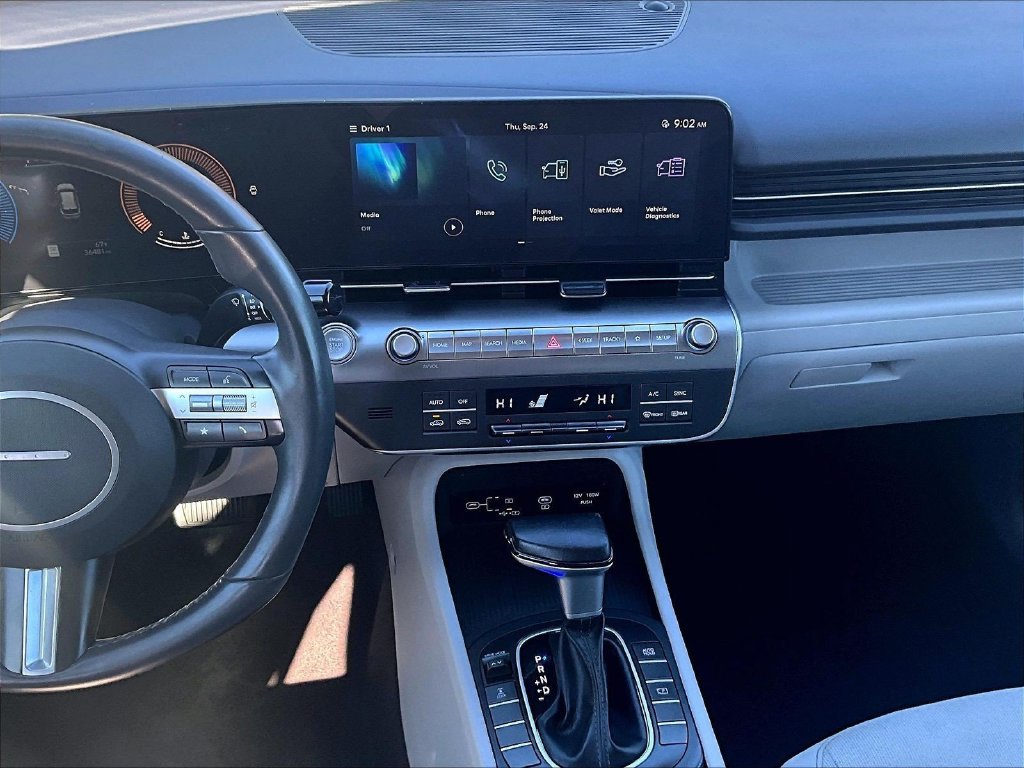 Used 2024 Gray Hyundai SEL image 18