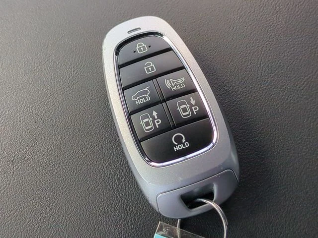 Certified Used 2023 Robust Emerald Hyundai Calligraphy image 31