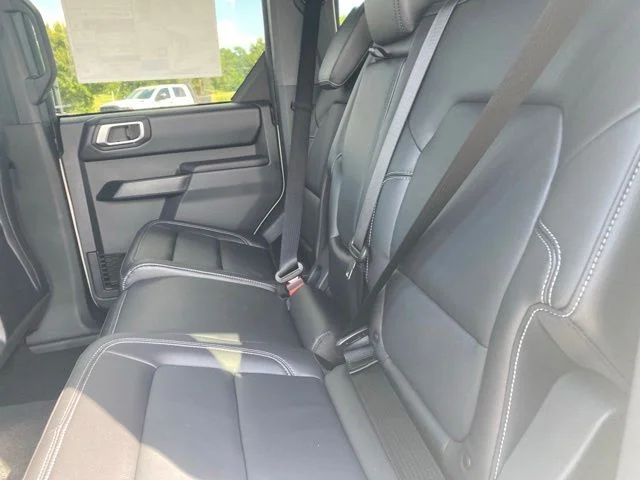 New 2026 Desert Sand Ford Outer Banks® image 34