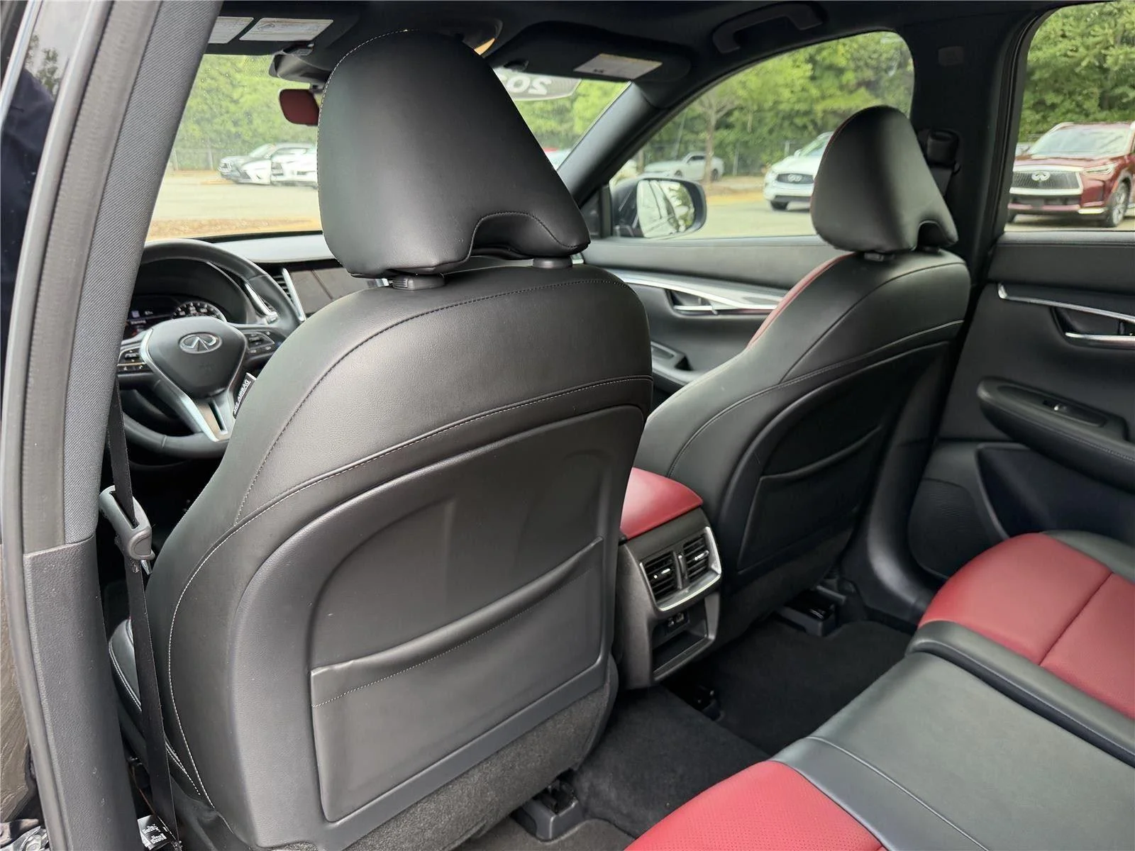 Used 2023 Black Obsidian INFINITI SPORT image 31