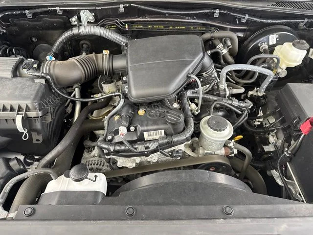 Used 2022 Gray Toyota SR image 17
