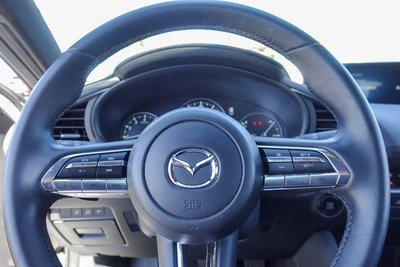 Certified Used 2023 Snowflake White Pearl Mica Mazda 2.5 S Premium Package image 19