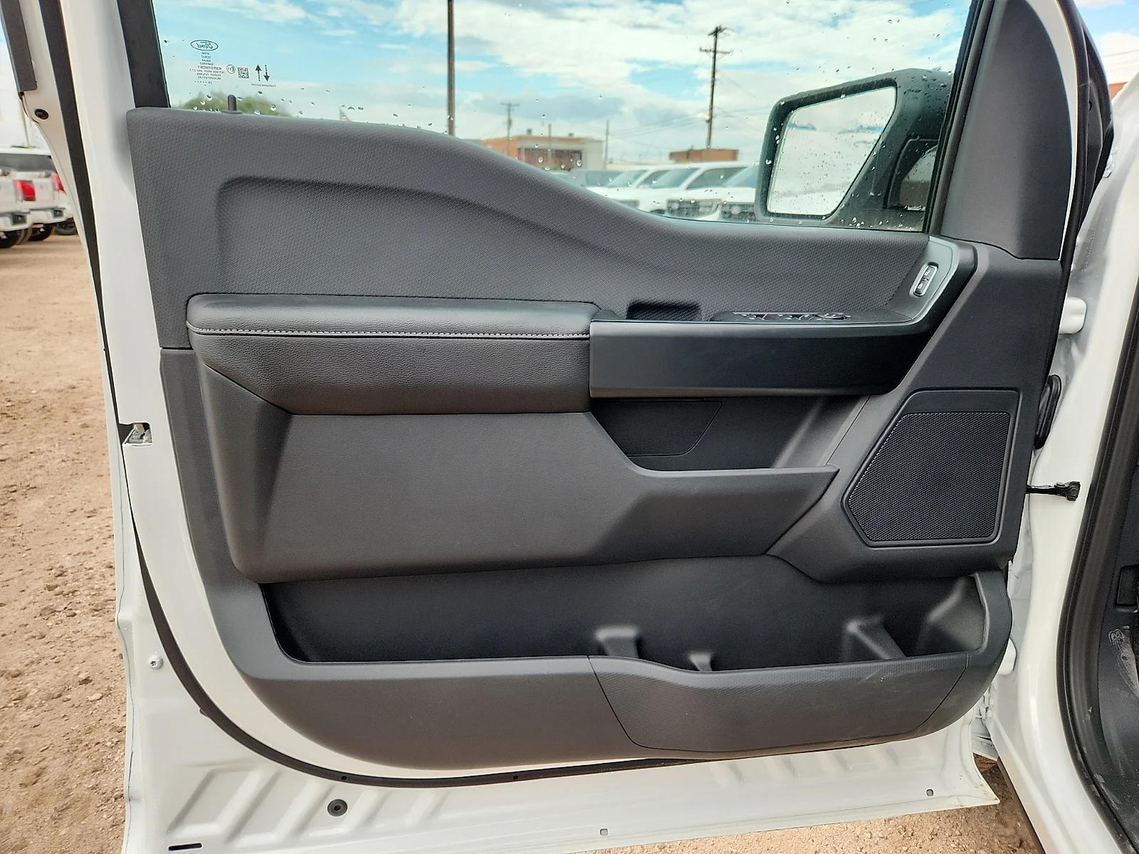 New 2026 Oxford White Ford STX image 14