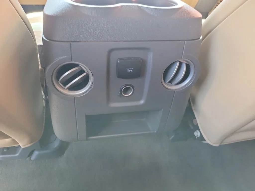 Used 2011 Black Ford LARIAT image 19