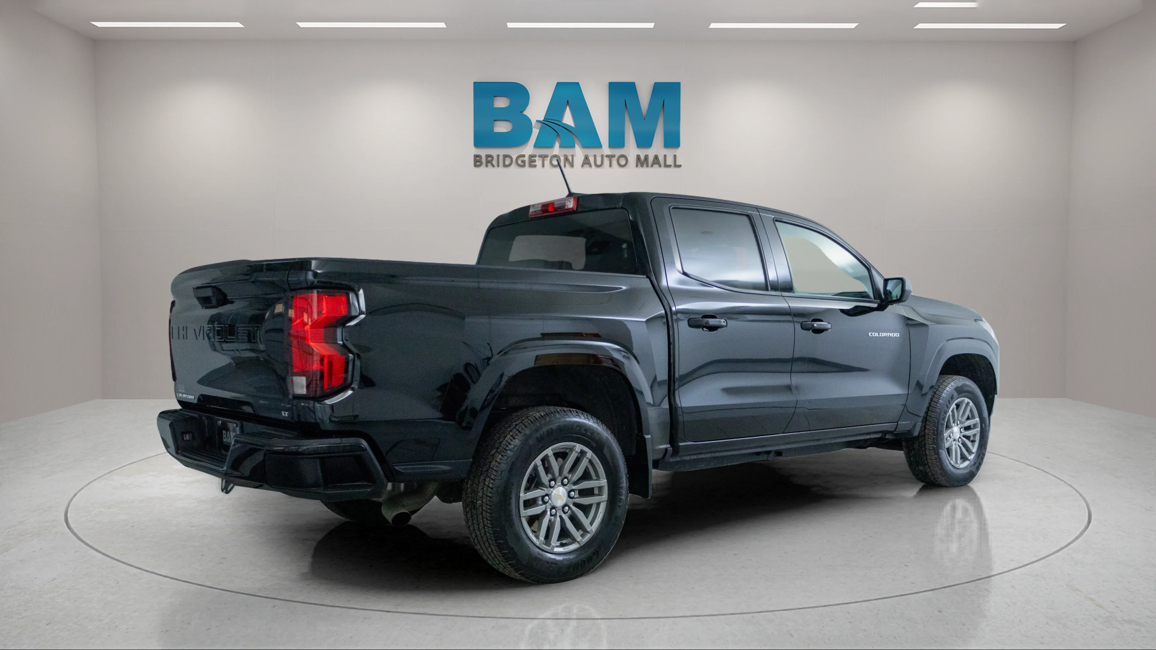 Used 2023 Black Chevrolet 2WD LT image 7