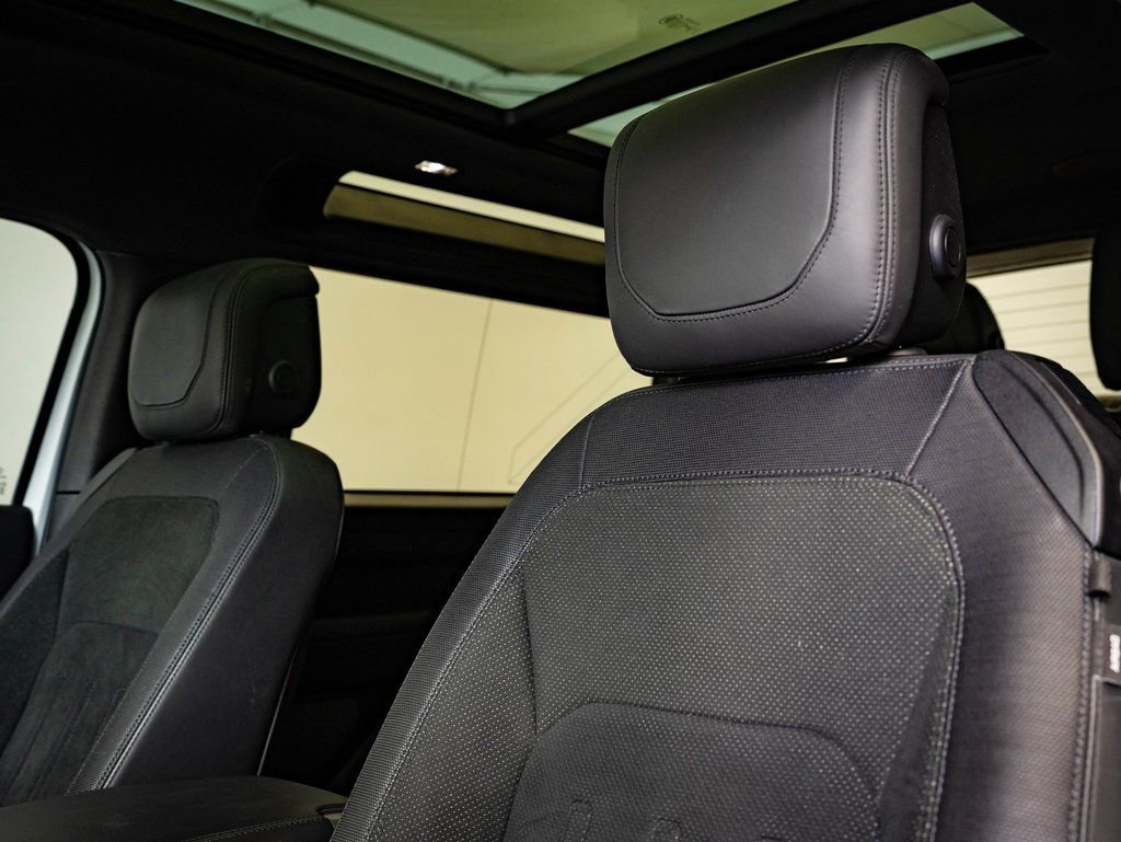 2022 Land Rover Defender V8 - Photo 20