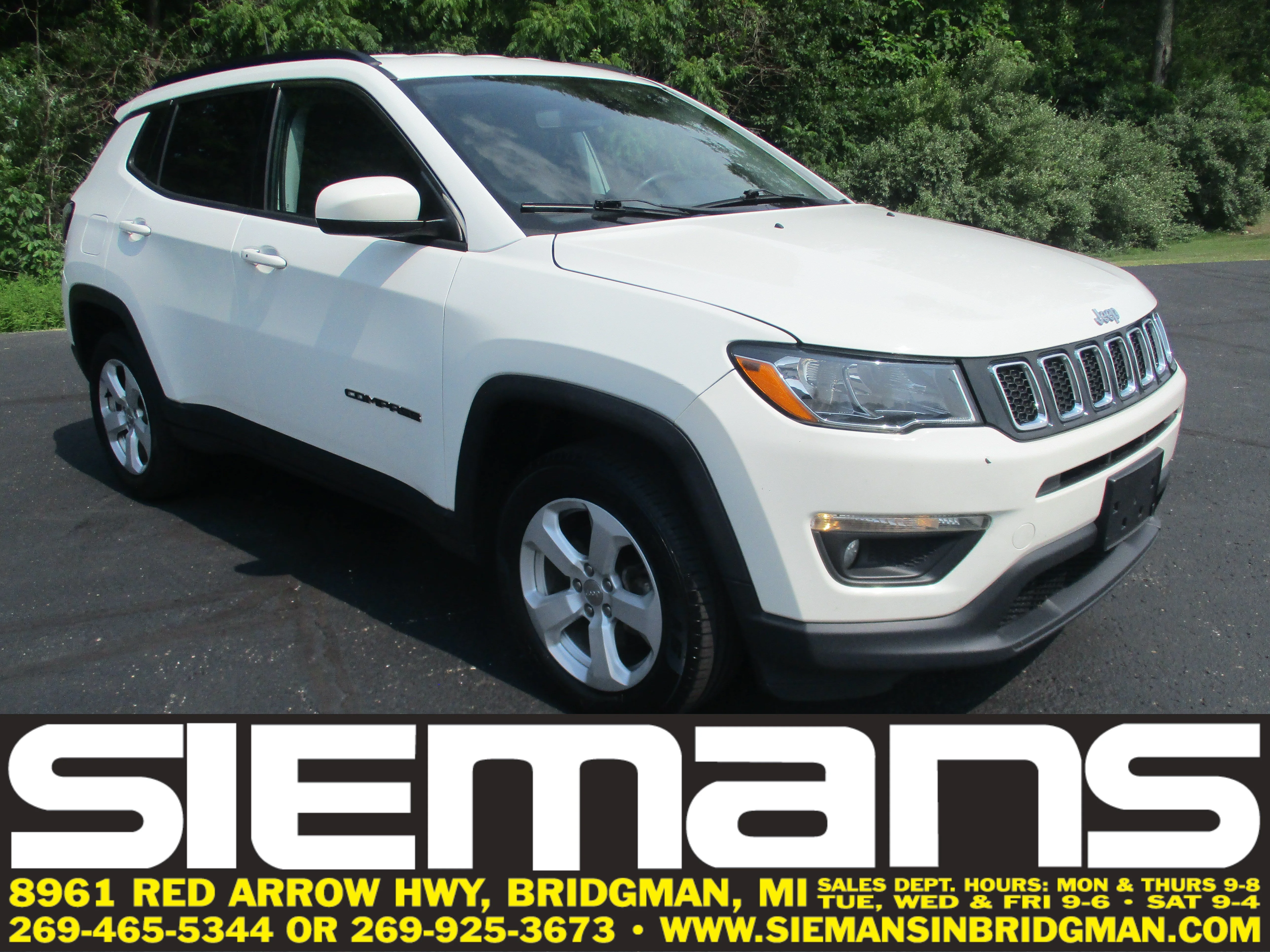 Used 2020 White Clearcoat Jeep Latitude image 1