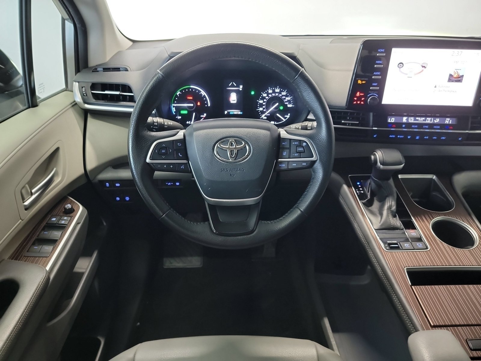 Used 2021 Celestial Silver Metallic Toyota XLE image 15