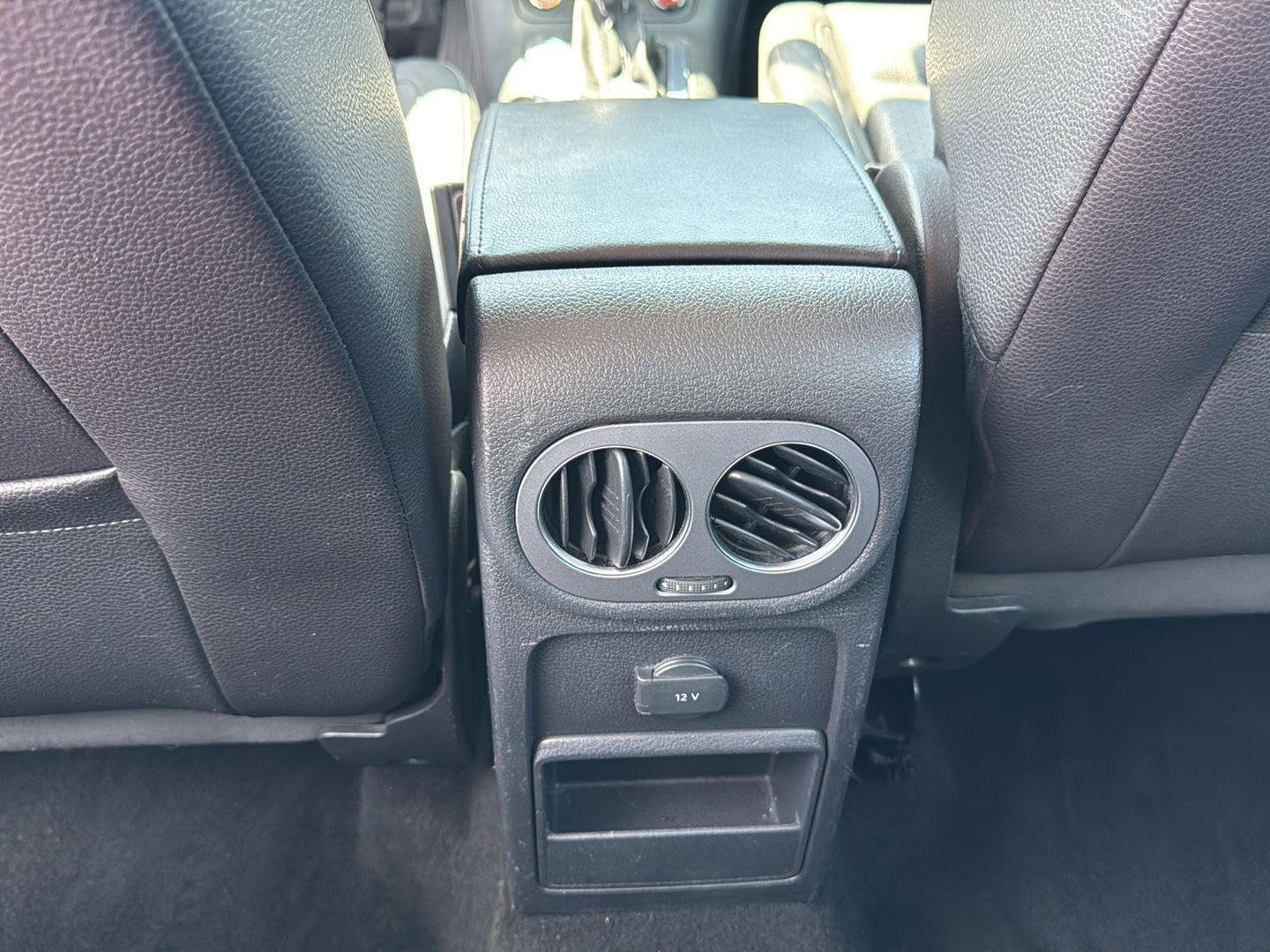 Used 2016 Pepper Gray Metallic Volkswagen S image 19