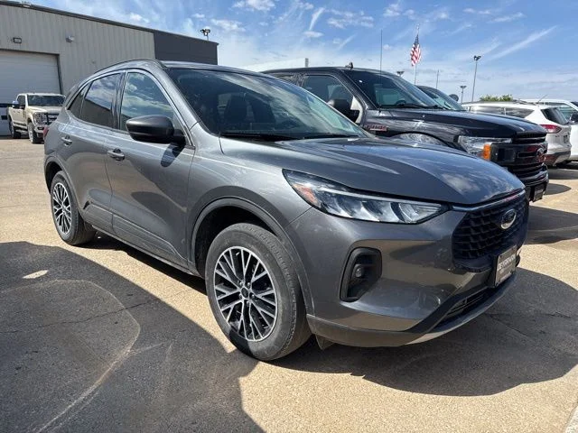 2024 Ford Escape