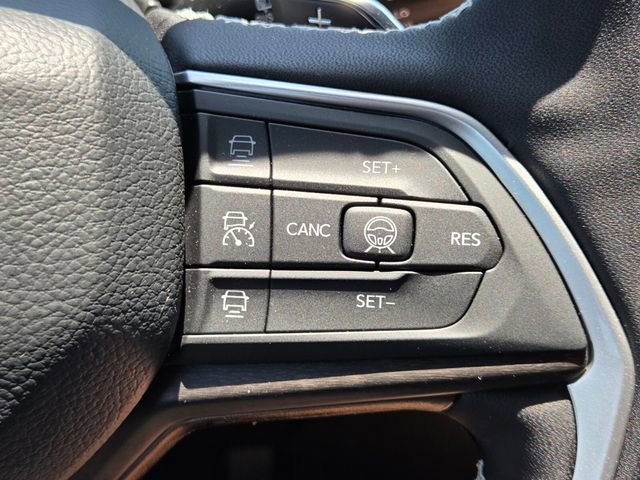 New 2026 Baltic Gray Metallic Clearcoat Jeep Laredo Altitude image 22