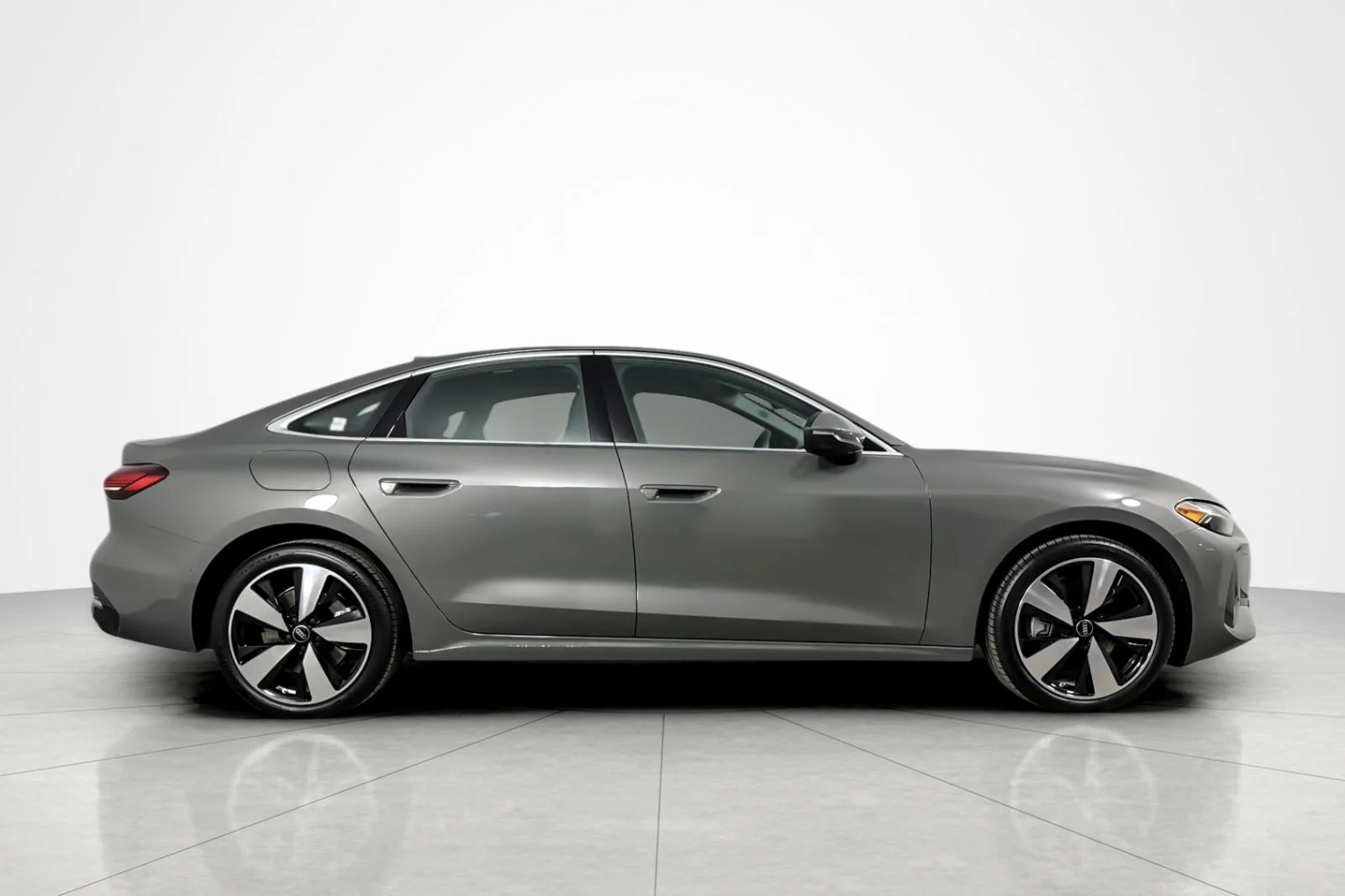 Used 2025 Chronos Gray Metallic Audi Premium Plus 2.0 TFSI quattro image 6