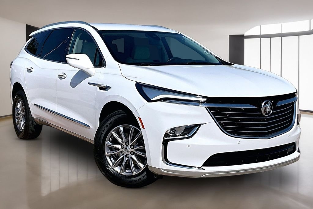 Used 2023 White Buick Premium Group image 11