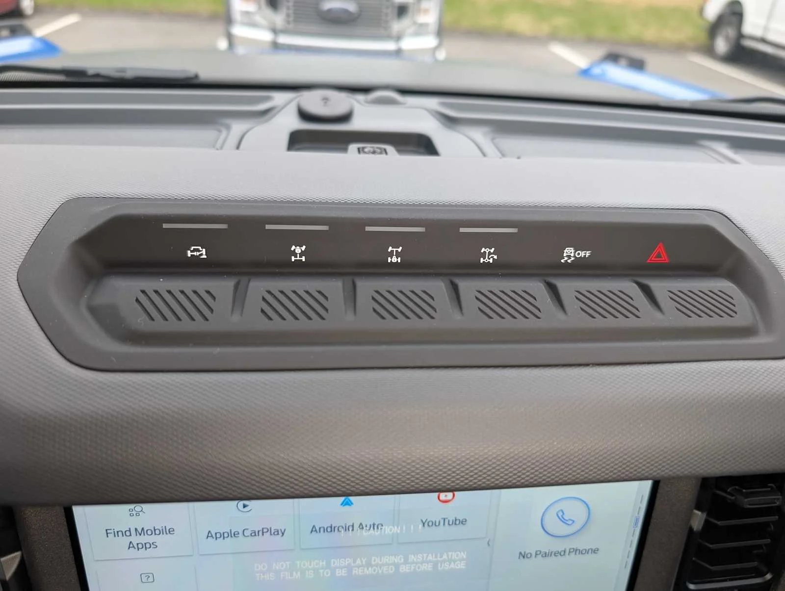 New 2025 Velocity Blue Metallic Ford Badlands® image 27