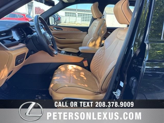 Used 2022 Black Jeep Summit Reserve image 25