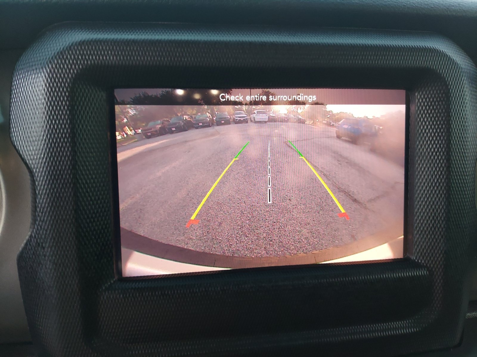 Used 2020 Bikini Pearlcoat Jeep Sport S image 15