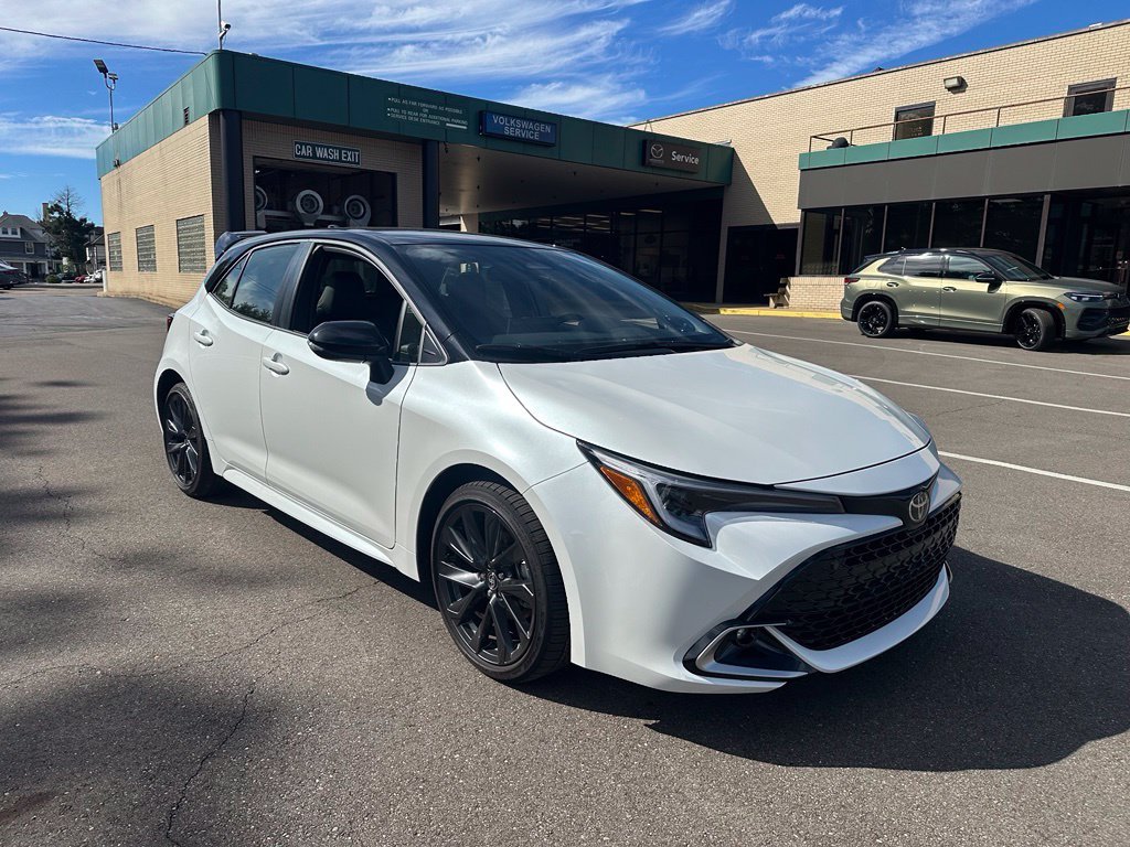 Used 2026 Beige Toyota XSE image 3