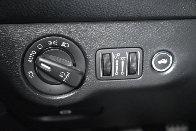 Used 2017 Gray Dodge R/T image 26