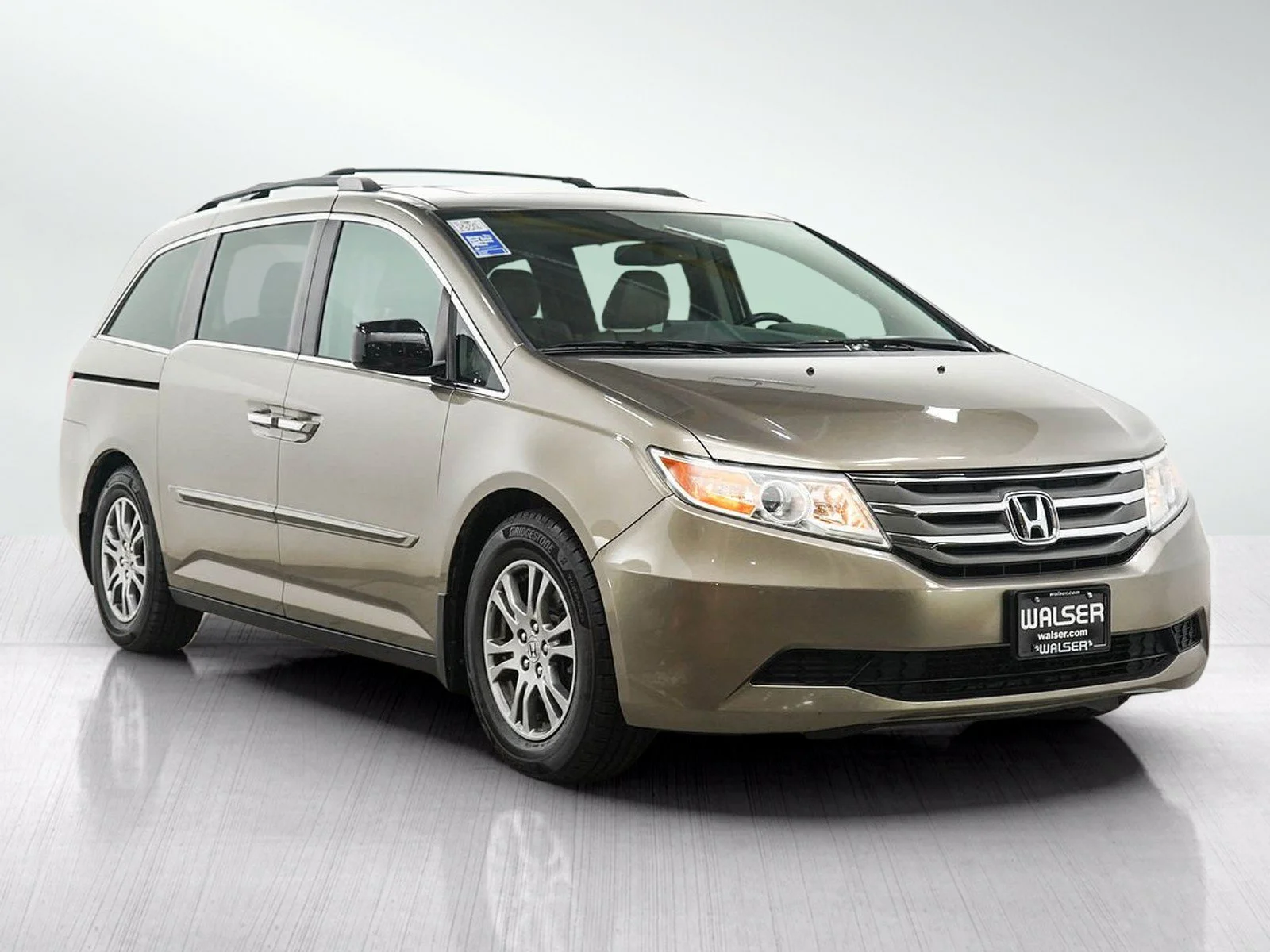 Used 2013  Honda FWD image 7