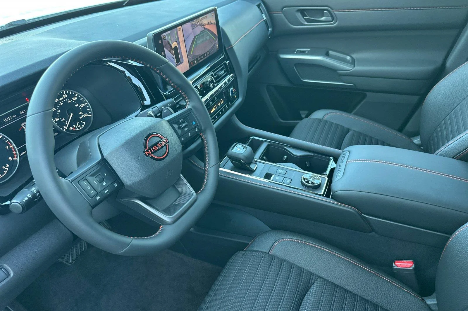 New 2026 Everest White Pearl TriCoat Nissan Rock Creek® image 9