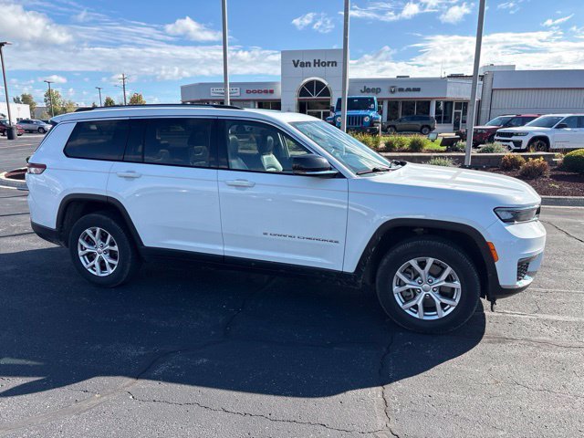 Used 2021 Bright White Clearcoat Jeep Limited image 12