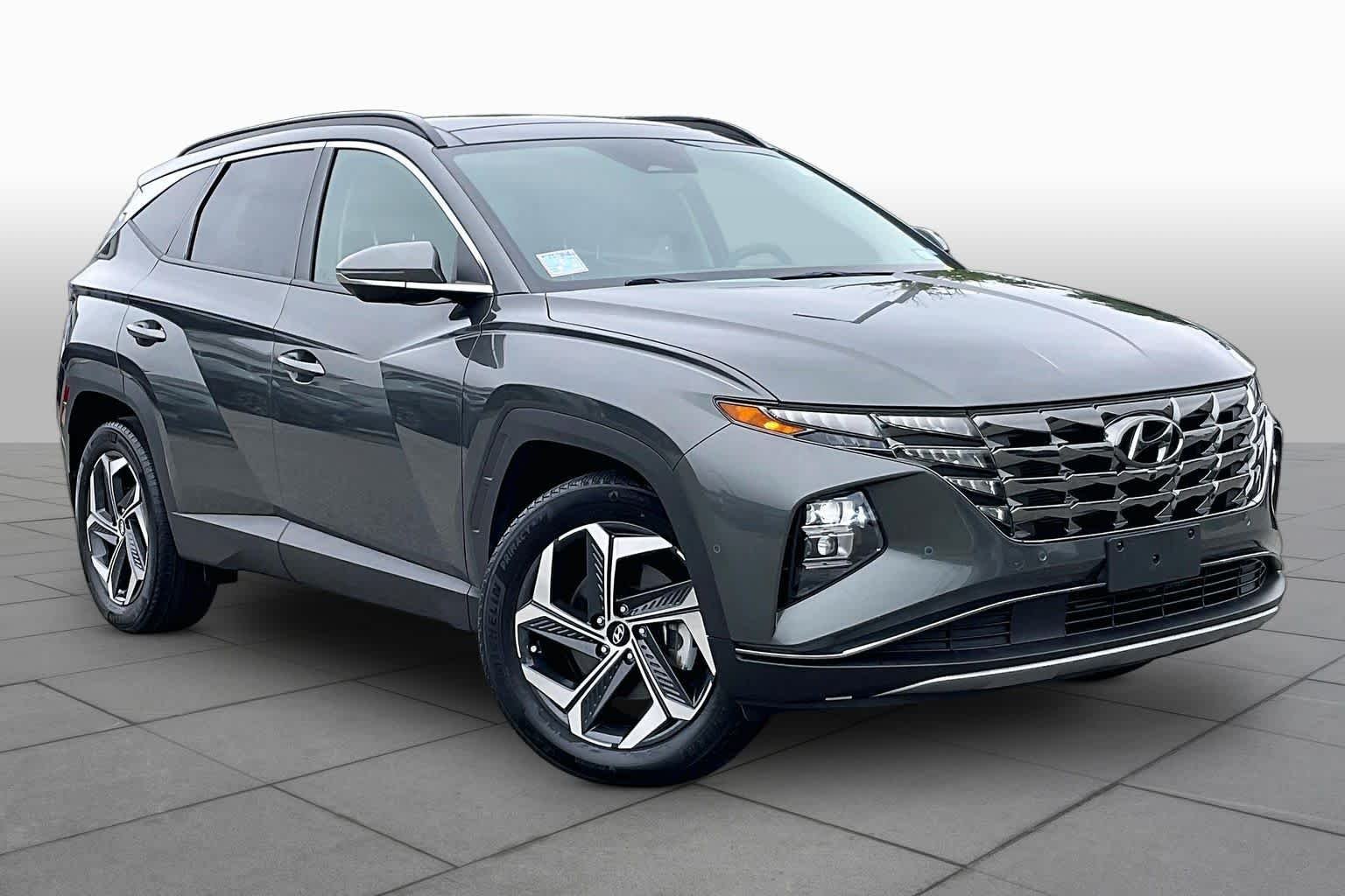 Used 2024 Amazon Gray Hyundai Limited image 2