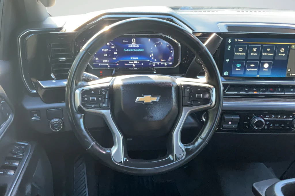 Used 2025 Gray Chevrolet LT image 15