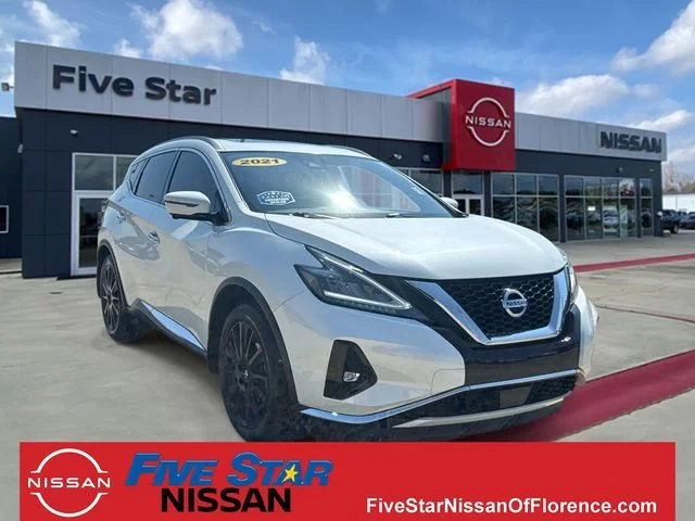 Used 2021 White Nissan Platinum image 1