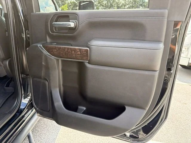 Used 2020 ONYX BLACK GMC Denali image 16