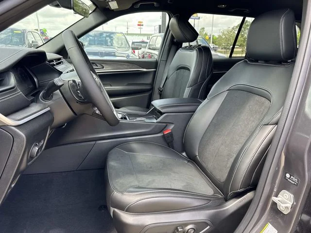 New 2026 Gray Jeep Altitude image 16