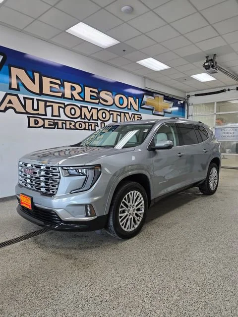 2026 GMC Acadia Denali AWD's photo