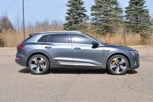 Used 2019 Audi e-tron Prestige with VIN WA1VAAGE7KB008155 for sale in Canton, MI