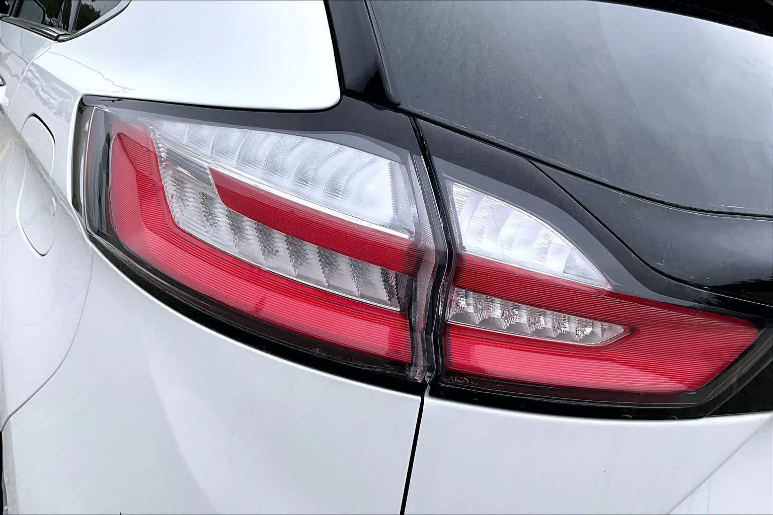 Certified Used 2024 Oxford White Clearcoat Ford SEL image 28