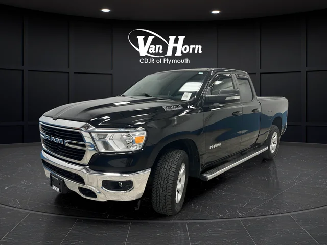 Used 2021 Diamond Black Ram Big Horn/Lone Star image 3