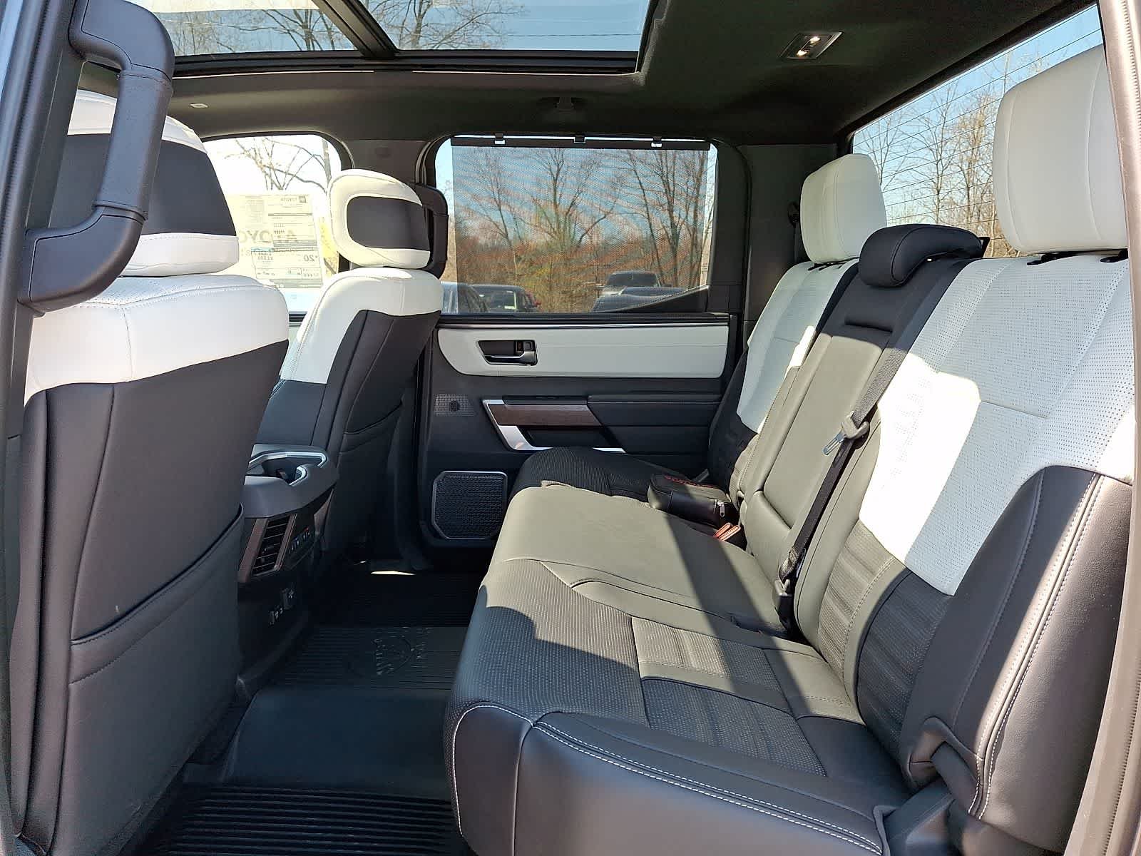 2025 Toyota Tundra Capstone - Photo 8