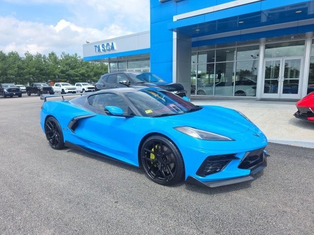 Used 2021 RAPID BLUE Chevrolet 3LT image 1