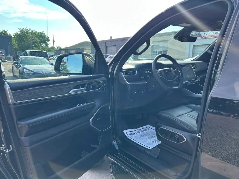 Used 2024 Black Jeep Series II Sport Utility 4D image 39