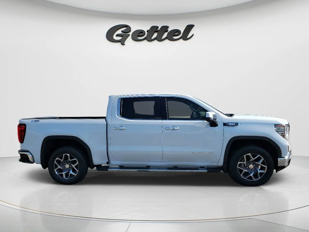 New 2026 Glacier White Tricoat GMC SLT image 3