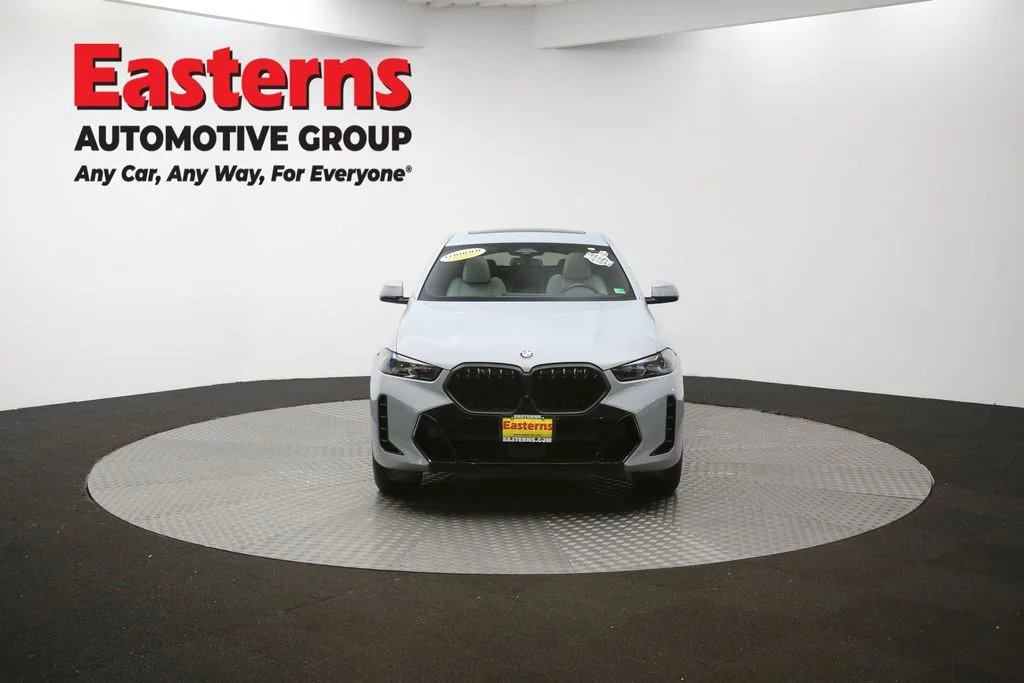 Used 2024 Gray BMW xDrive40i image 55