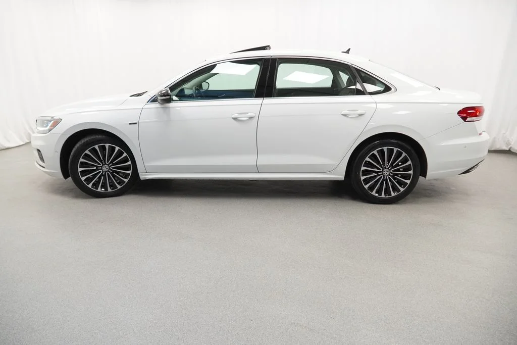 Used 2022 White Volkswagen 2.0T Limited Edition image 15