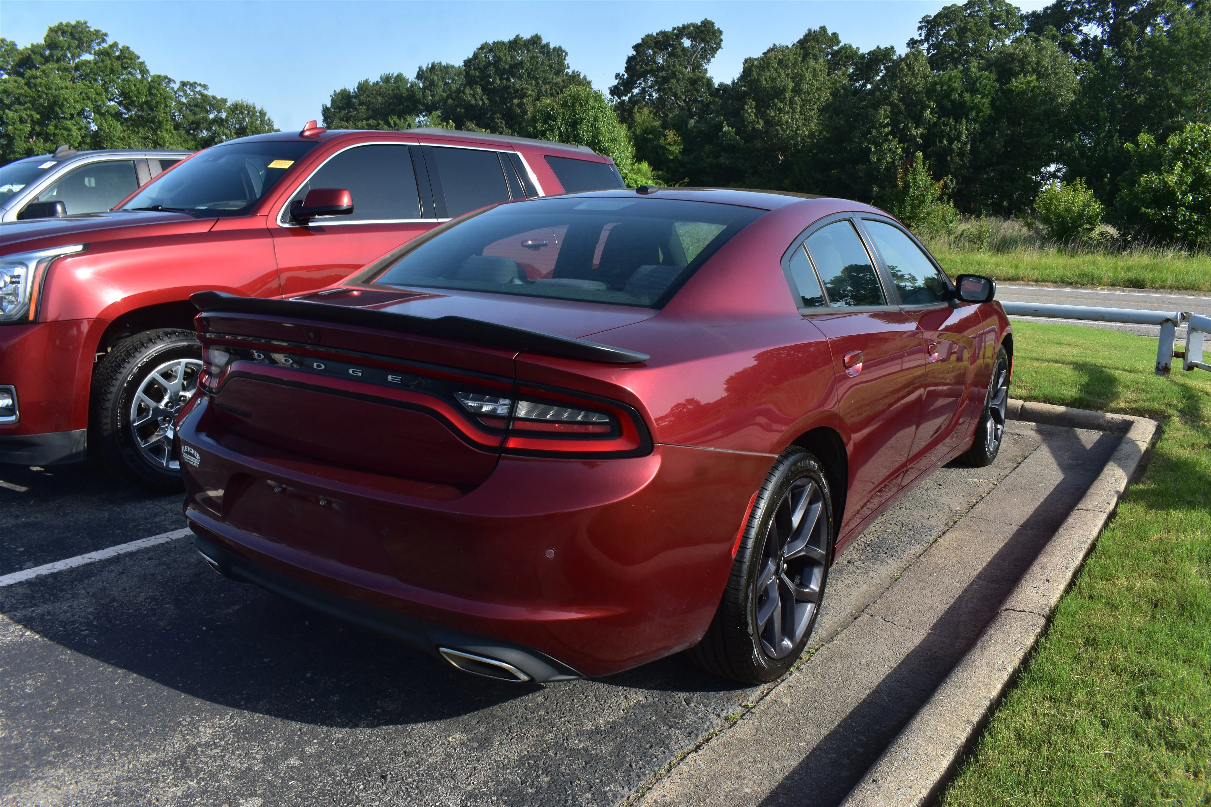Used 2019 Octane Red Pearlcoat Dodge SXT image 4