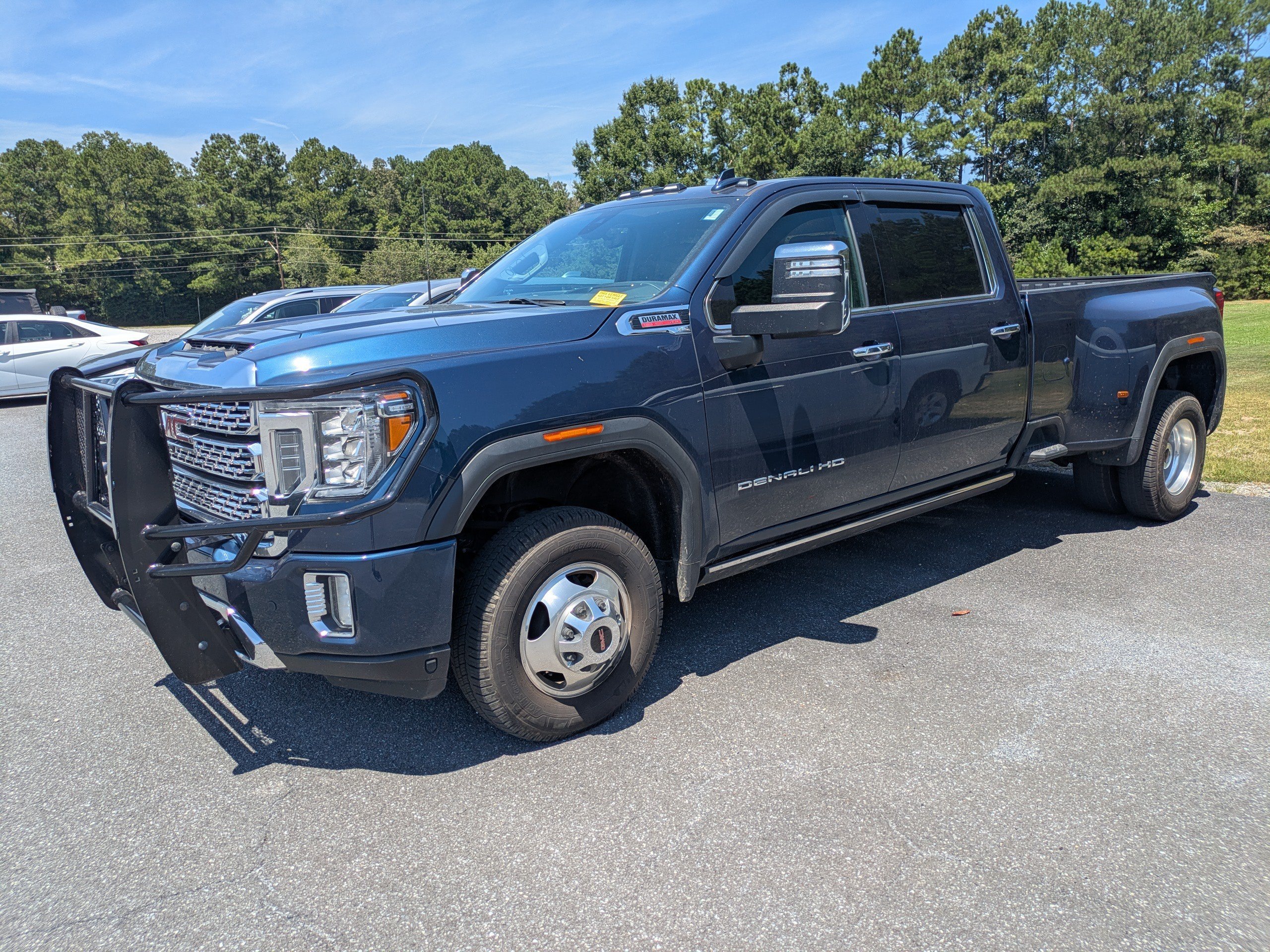 Used 2023 Pacific Blue Metallic GMC Denali image 2